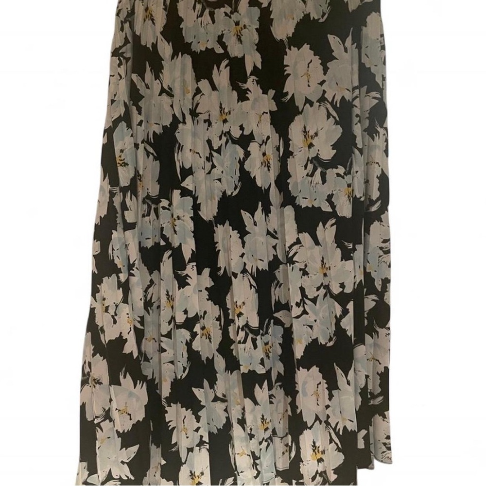 Floral Black and White Women's Skirt